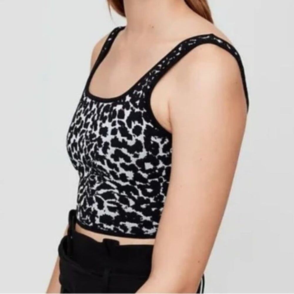 Aritzia - Babaton Arjun Sculpt Knit Cropped Tank in Leopard Print